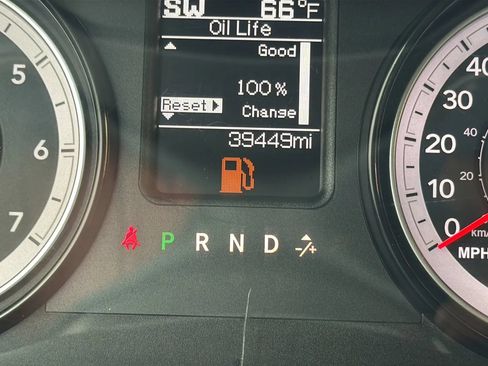 Used 2022 RAM 1500 Classic SLT w/ Protection Group AWD/4WD image 16