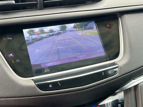 Used 2022 Cadillac XT5 Premium Luxury image 13