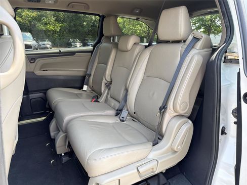 Used 2024 Honda Odyssey EX-L image 19
