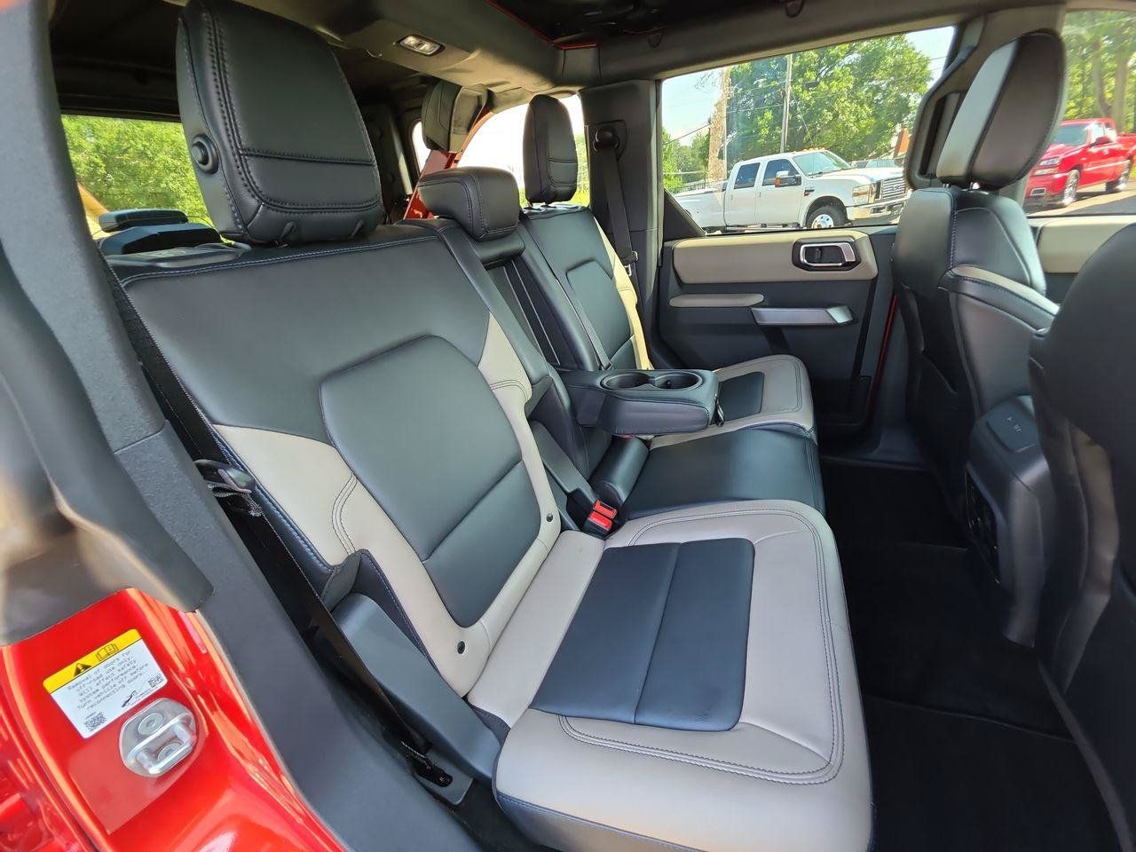 Used 2022 Ford Bronco Wildtrak AWD/4WD image 7