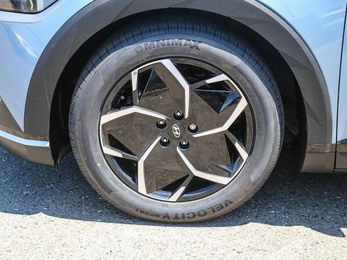 Certified 2024 Hyundai Ioniq 5 SEL RWD image 11