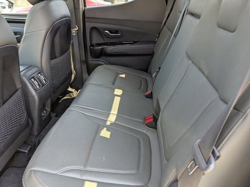 Used 2022 Hyundai Santa Cruz Limited image 25