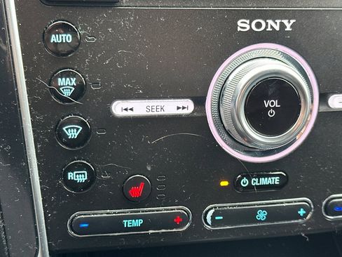 Used 2019 Ford Explorer Sport image 28