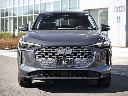 New 2025 Audi Q5 Premium image 13