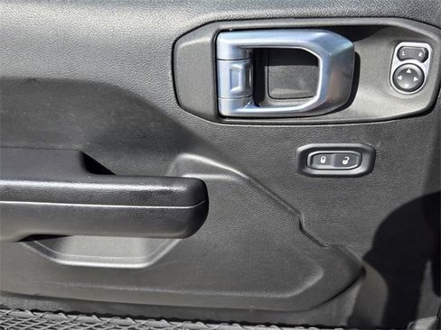 Used 2021 Jeep Wrangler Unlimited Sport image 28