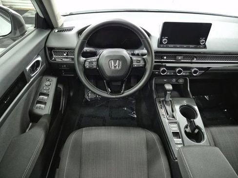 Used 2023 Honda Civic EX image 11