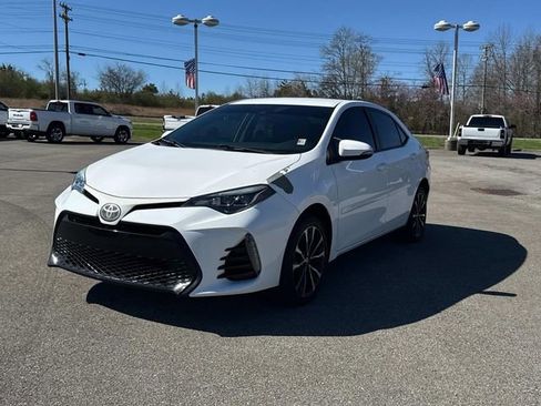 Used 2017 Toyota Corolla SE image 8