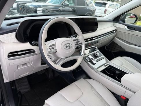 Used 2025 Hyundai Palisade Calligraphy AWD/4WD image 10