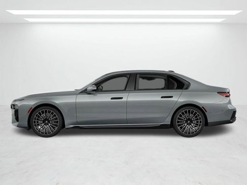 New 2026 BMW 760i xDrive image 4