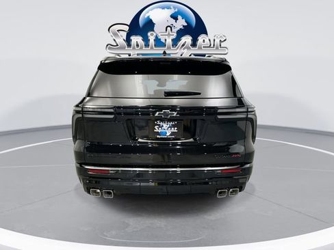 New 2026 Chevrolet Traverse RS w/ LPO, Floor Liner Package image 8