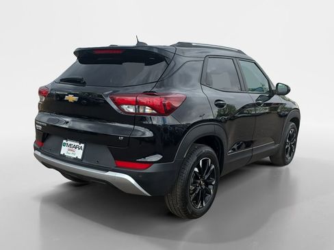 Used 2023 Chevrolet TrailBlazer LT w/ Convenience Package FWD image 5