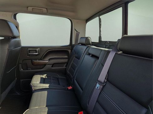 Certified 2017 GMC Sierra 2500 Denali image 10