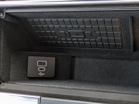 New 2026 Lincoln Navigator L Reserve w/ Jet Appearance Package image 30