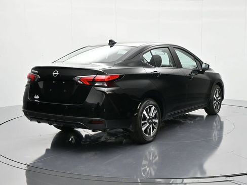 New 2025 Nissan Versa SV w/ Trunk Package FWD image 5