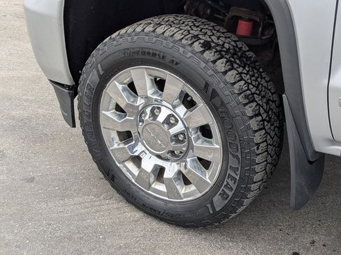 Used 2018 GMC Sierra 2500 Denali image 11