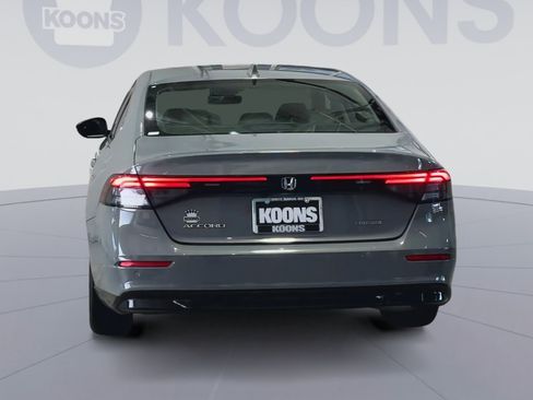 Used 2024 Honda Accord EX-L image 10