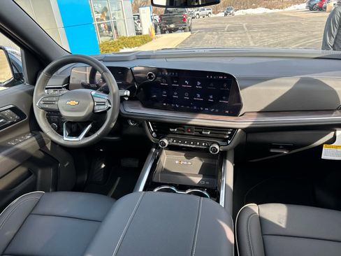 New 2026 Chevrolet Tahoe Premier w/ Sun And Tow Package AWD/4WD image 7