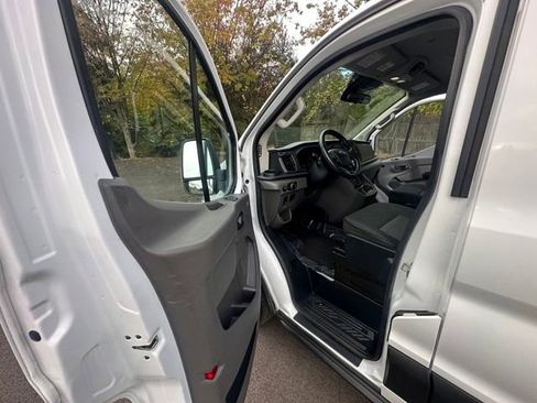 Used 2021 Ford Transit 350 XLT image 18