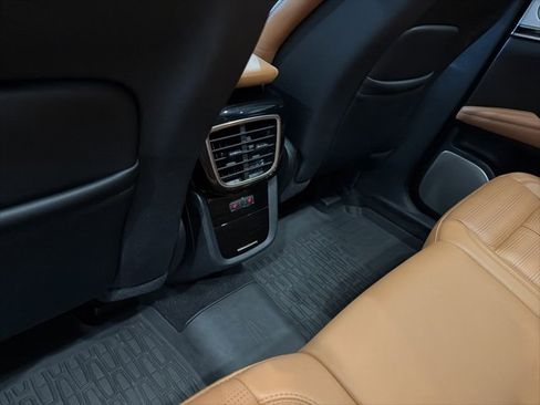 Used 2022 Lincoln Nautilus Black Label w/ Class II Trailer Tow Package image 17