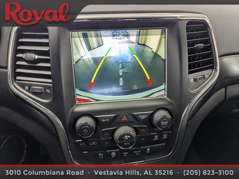 Used 2018 Jeep Grand Cherokee Altitude image 22