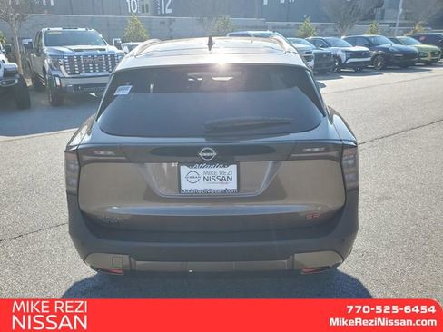 New 2026 Nissan Kicks SR image 4