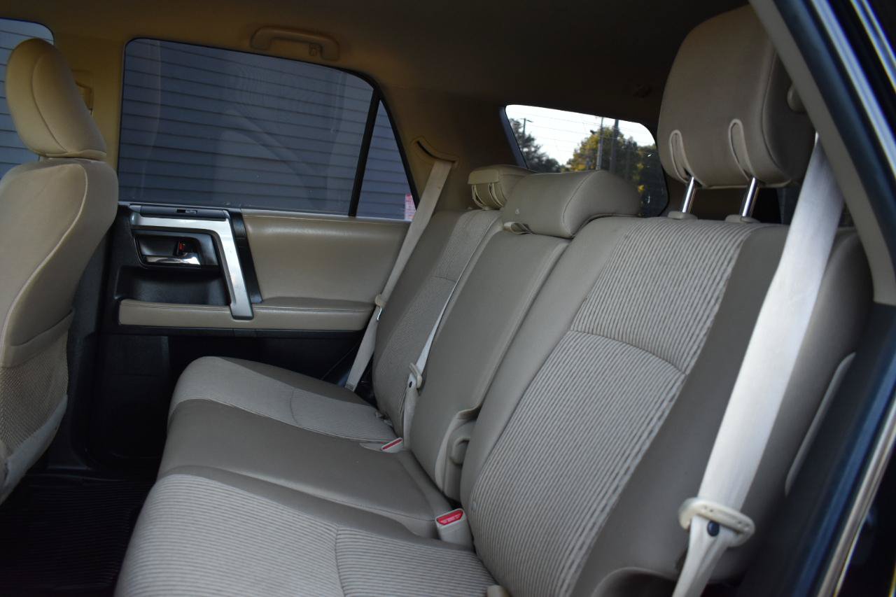 Used 2017 Toyota 4Runner SR5 RWD image 29