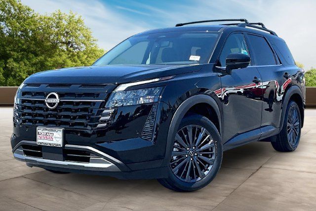 New 2026 Nissan Pathfinder SL w/ SL Premium Package (P04) FWD image 2
