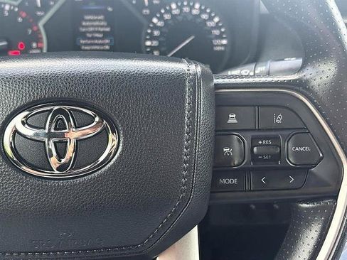 Used 2025 Toyota Tundra SR5 w/ SR5 Convenience Package RWD image 21