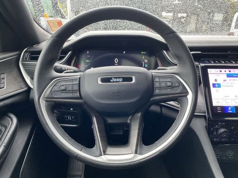 Used 2024 Jeep Grand Cherokee Limited 4xe AWD/4WD image 19