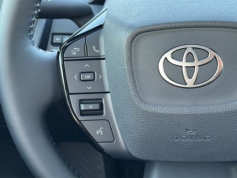 New 2026 Toyota Prius XLE image 25