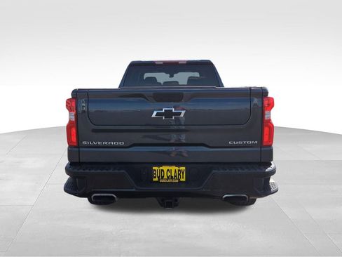 Used 2021 Chevrolet Silverado 1500 Custom Trail Boss w/ Safety Confidence Package AWD/4WD image 5