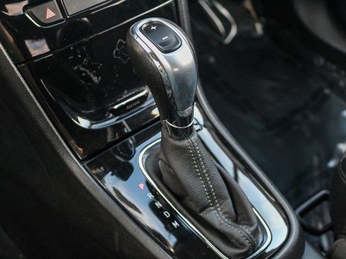 Used 2017 Buick Encore Preferred image 23