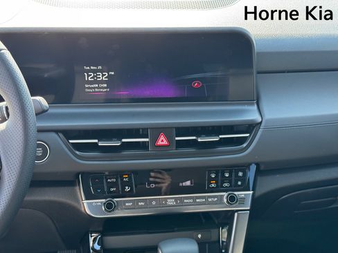 New 2026 Kia Seltos SX image 13