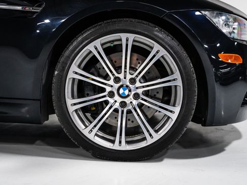 Used 2011 BMW M3 Convertible RWD image 12
