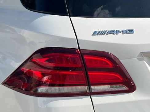 Used 2017 Mercedes-Benz GLE 43 AMG 4MATIC image 15