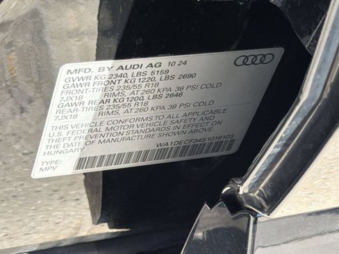Used 2025 Audi Q3 2.0T Premium AWD/4WD image 26