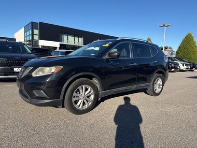 Used 2016 Nissan Rogue SV