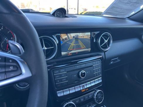Used 2020 Mercedes-Benz SLC 43 AMG image 25