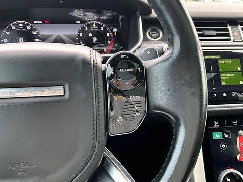 Used 2019 Land Rover Range Rover Long Wheelbase Supercharged image 26