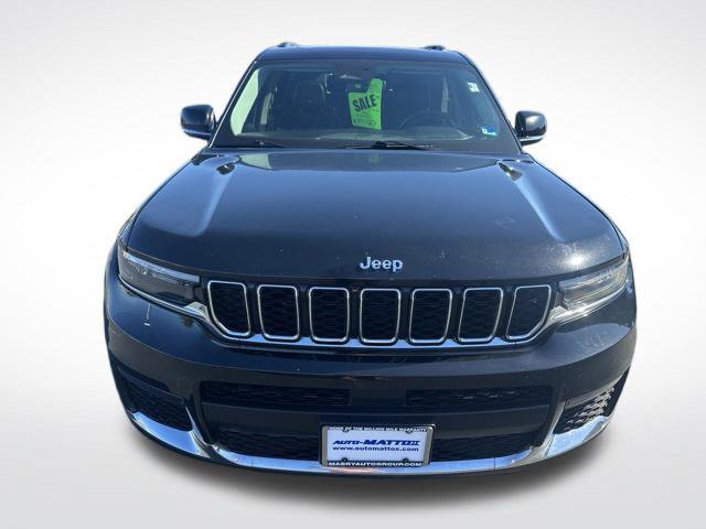 Used 2022 Jeep Grand Cherokee L Limited AWD/4WD image 9