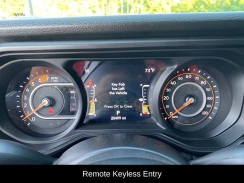 Used 2024 Jeep Wrangler Unlimited Sport AWD/4WD image 12
