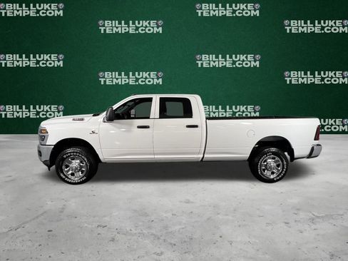 Used 2025 RAM 2500 Tradesman w/ Chrome Appearance Group image 9