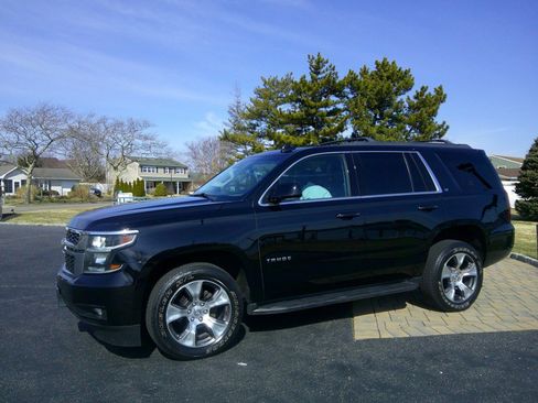 Used 2019 Chevrolet Tahoe LT image 6
