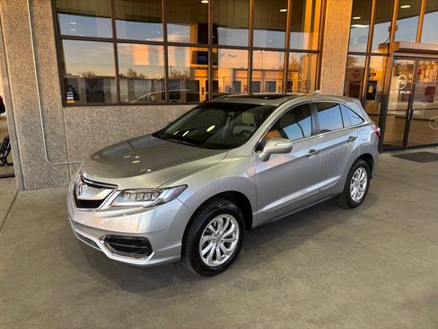Used 2017 Acura RDX image 1