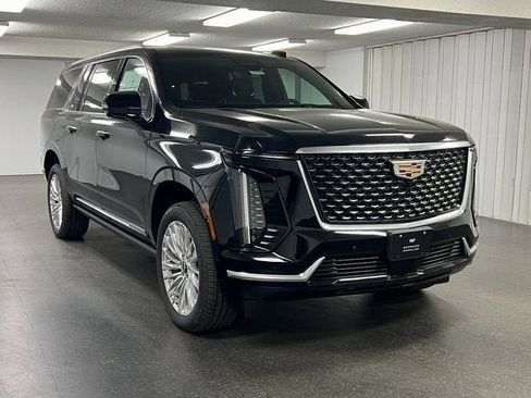 New 2026 Cadillac Escalade ESV Luxury image 7