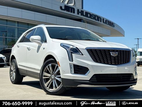 Used 2021 Cadillac XT5 Premium Luxury w/ Platinum Package FWD image 1