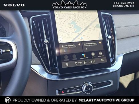 New 2026 Volvo XC90 B6 Plus w/ Protection Package Premier image 9