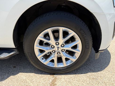 Used 2020 Ford Expedition XLT w/ Equipment Group 202A image 11