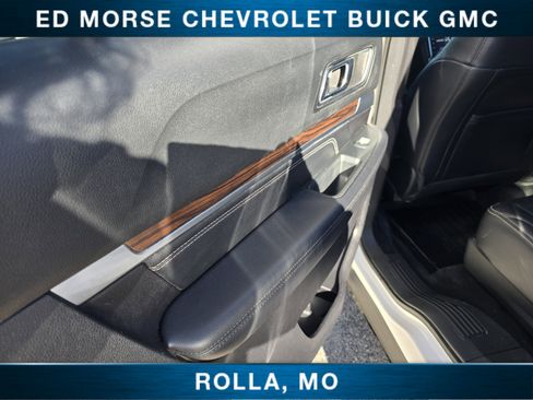 Used 2019 Ford Explorer Limited w/ Ford Safe & Smart Package image 17