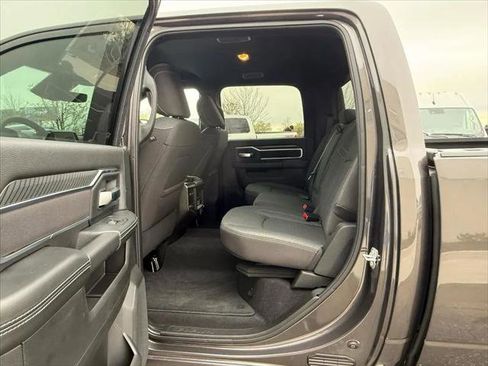 Certified 2025 RAM 3500 Big Horn AWD/4WD image 12